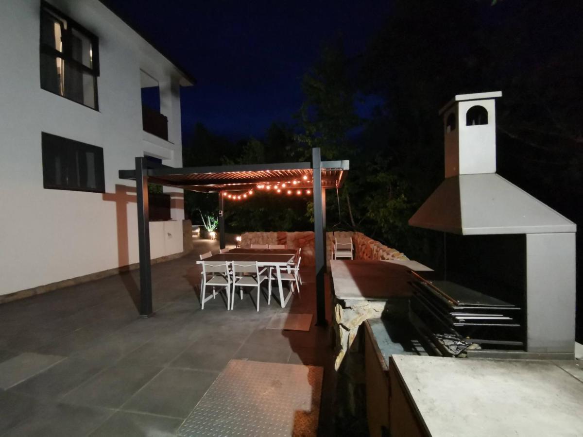 Villa Marel Trefacio Luaran gambar